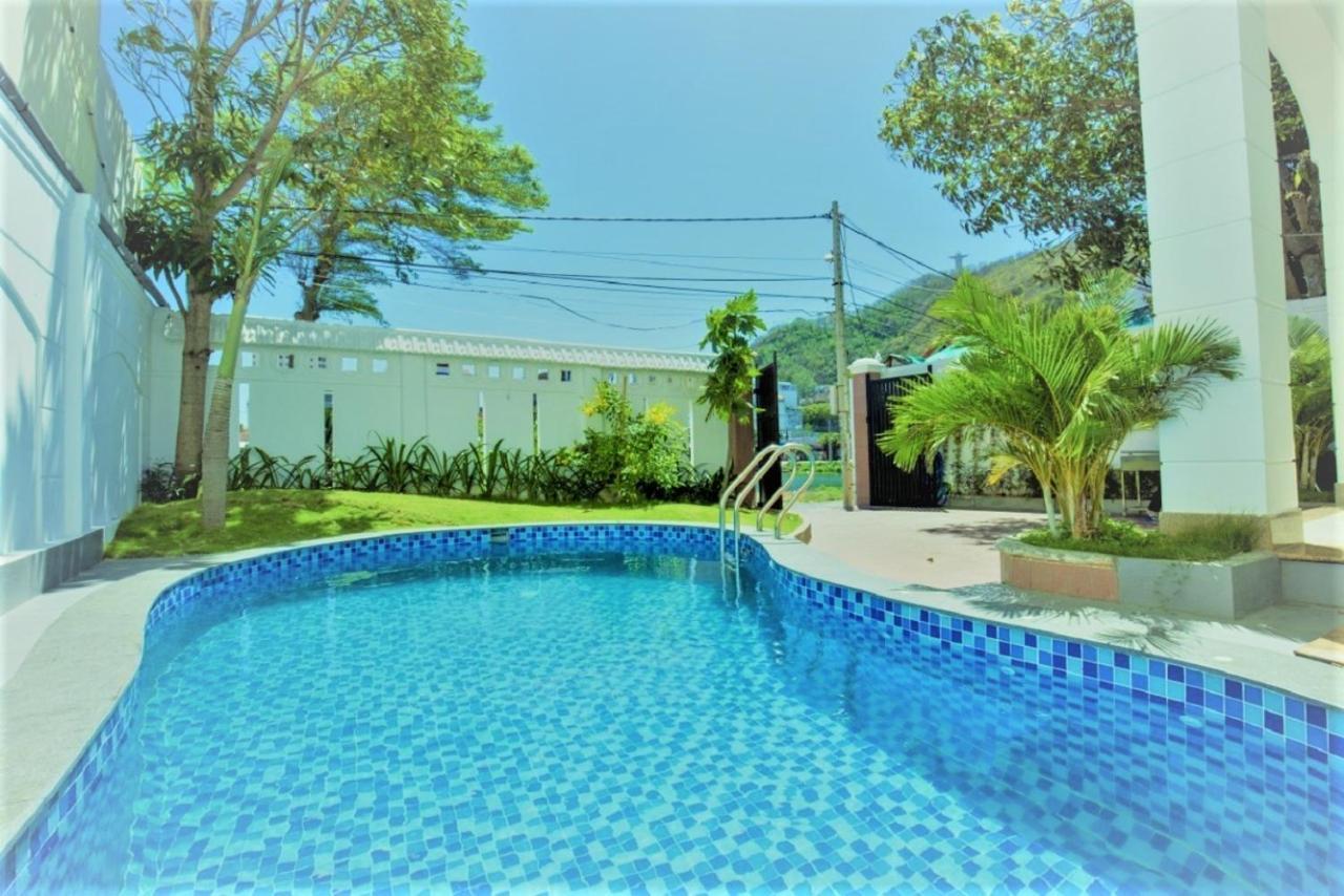 Lux Villa - Villa 4Pn Ho Boi Sat Bien Vung Tau Bagian luar foto